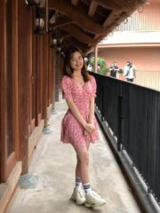 Sáng sớm đã bắt em phải ngậm cu rồi