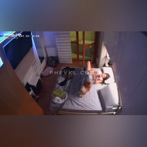 Hack Cam em teen âu mỹ lên cơn nứng lồn