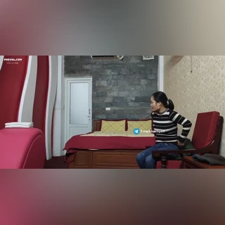 Chị gái già dâm trốn chồng đi đụ nhau với trai trẻ Phần 1